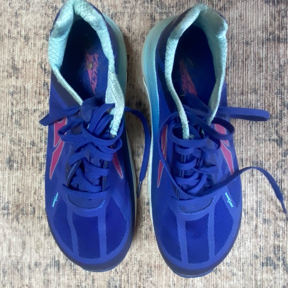 Altra Blue and Red Athletic Shoes - Picture 1 of 4